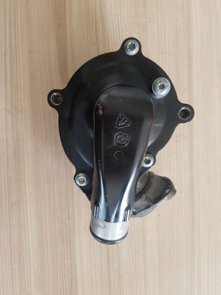 Bomba Agua Bmw S 1000rr 10a14 Original