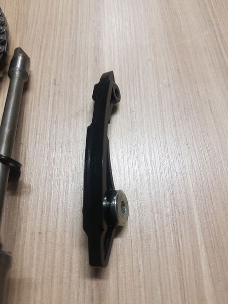 Engrenagem Corrente Embreagem Tensor Zx 10r 10a15 Original