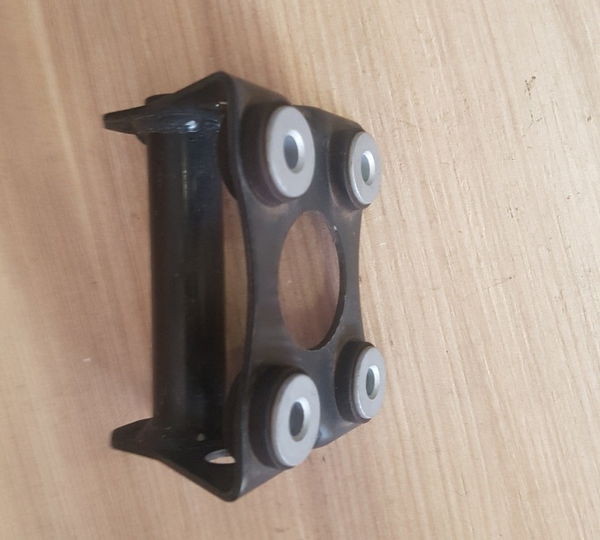 Dobradiça Tanque Hayabusa 00/07 Original