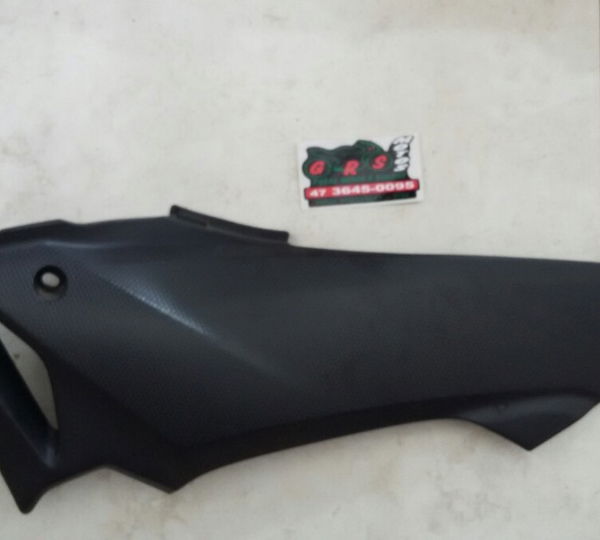 Tampa Lateral Carenagem Direita Cbr600f Original
