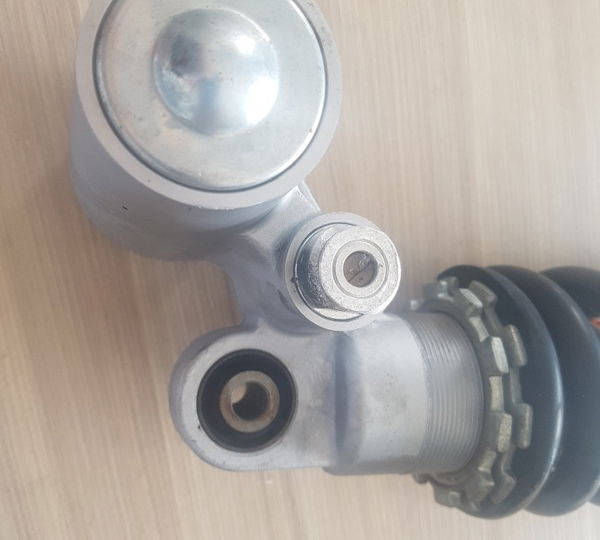 Amortecedor Traseiro Hayabusa 1300 00/07 Original