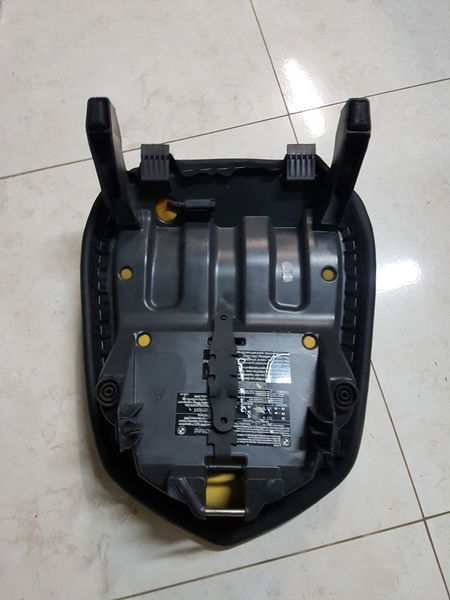 Banco Traseiro Bmw K 1300 Gt 09/10 Original C/aquecedor 