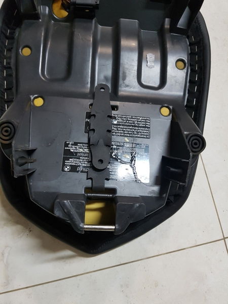 Banco Traseiro Bmw K 1300 Gt 09/10 Original C/aquecedor 