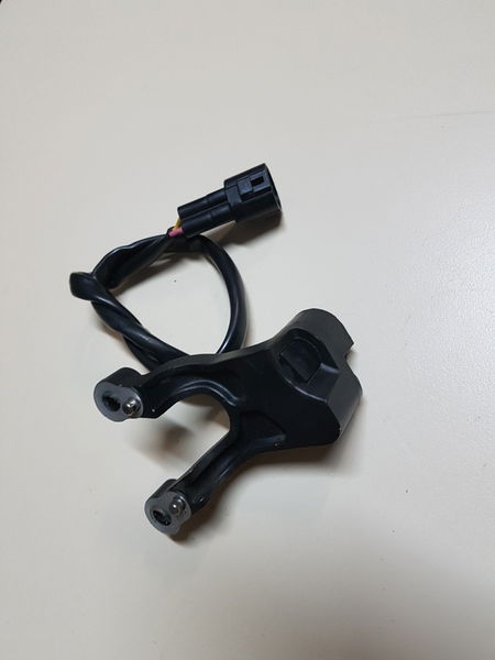 Sensor Velocimetro Ninja 250r Kawasaki C/suporte Original