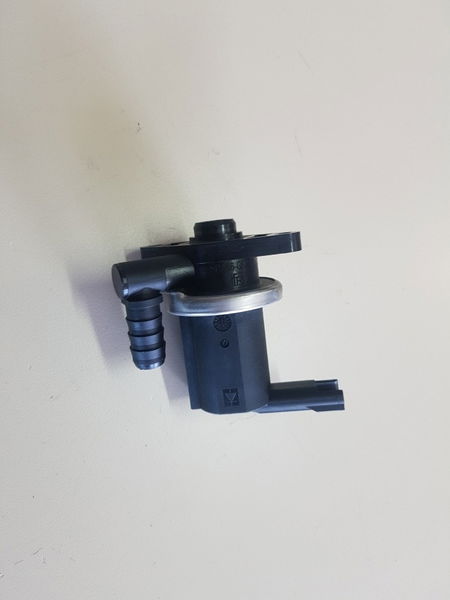 Valvula Controle Ar Bmw K 1300 Gt 09/10 Original 