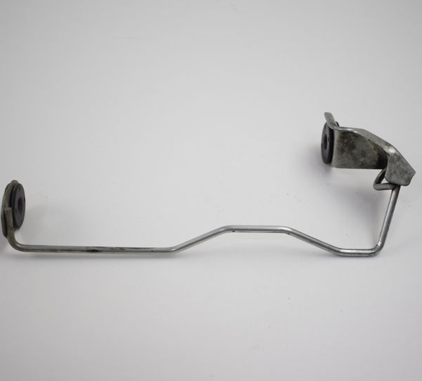 Suporte Inferior Carenagem Spoiler Gsx-r Srad 750 07/08/09 Prateado