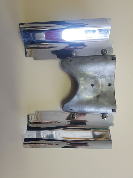 Suporte Farol Carcaça Traseira Lc 1500 Intruder Original