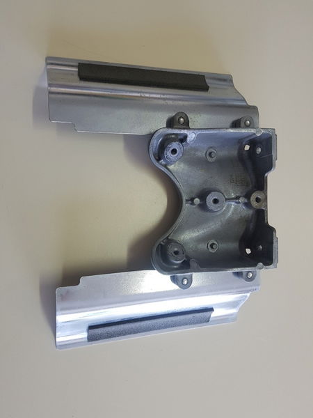 Suporte Farol Carcaça Traseira Lc 1500 Intruder Original