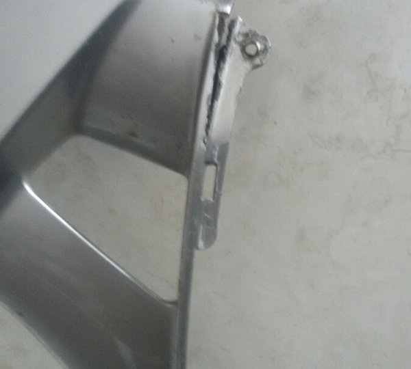 Carenagem Lateral Esquerda Cbr600rr 03/06 P/pintura/concerto Prateado