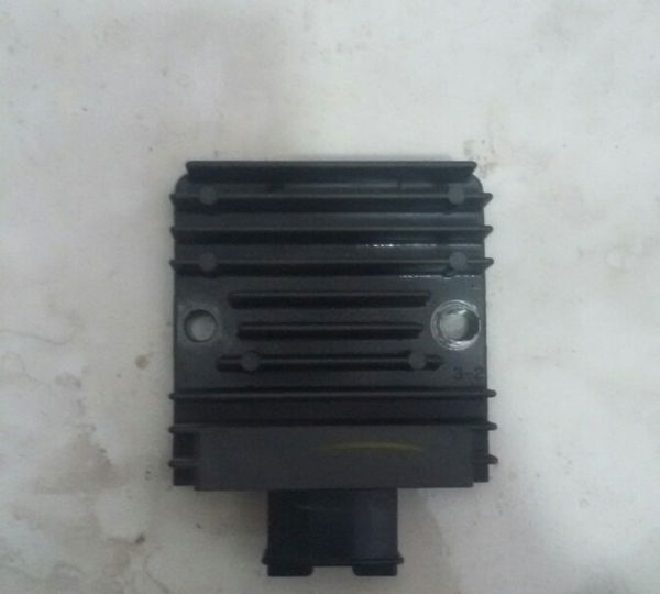 Retificador Voltagem Carga Regulador Cbr 250 R Original 12v