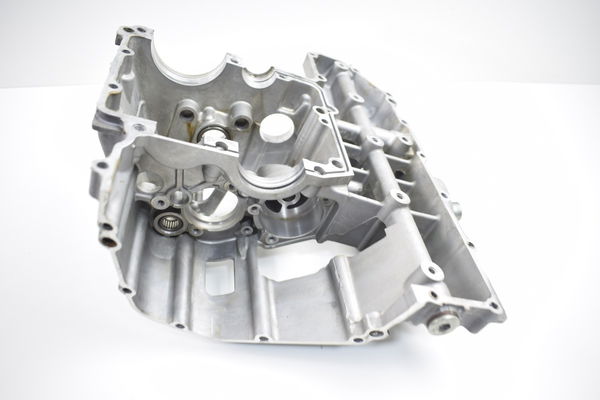 Bloco Carcaça Motor Inferior Gsx-r Srad 1000 2008-2009