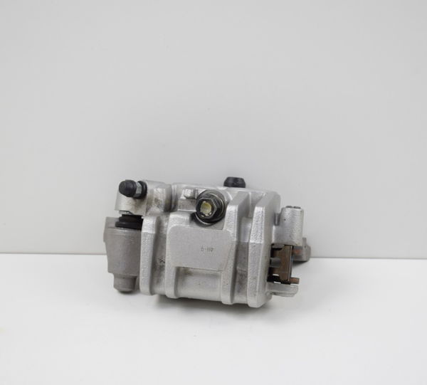 Pinça Dianteira Direita Xl 700v Transalp Original S/abs