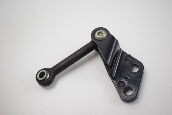 Suporte Motor Harley 883 Xl 1200 C C Cb Frontal Inferior