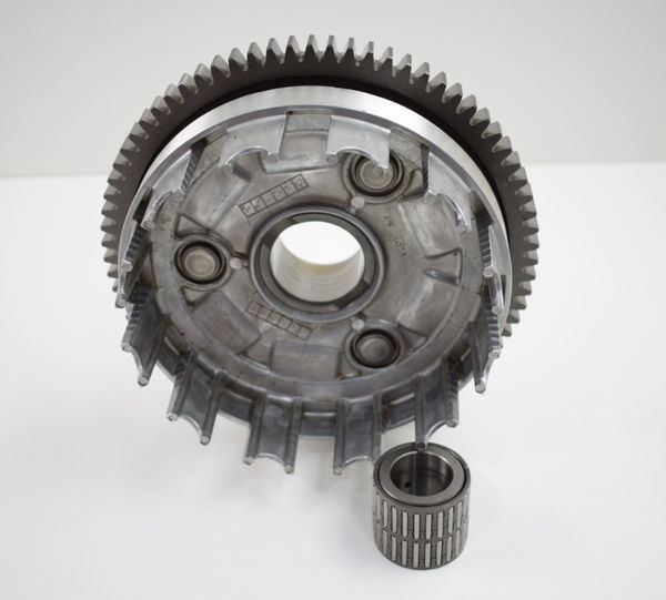 Campana Embreagem Gsx 750f 99/08 Monica Original