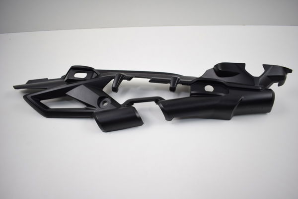 Acabamento Lateral Quadro Tras Esquerdo Triumph Tiger 800