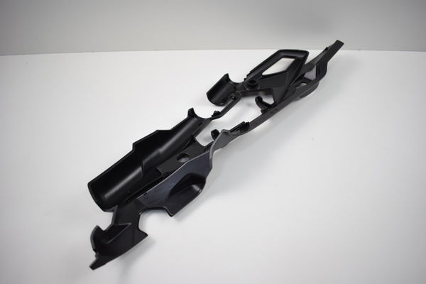 Acabamento Lateral Quadro Tras Direito Triumph Tiger 800 Xrx