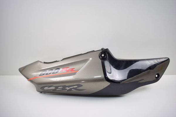 Rabeta Direita Cbr 900rr 96/97/98/99 (necessita Reparos)