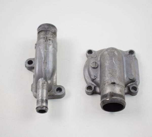 Conexão Mangueira Agua Motor Zx-6r Zx6r 08/09/10/11/12 Orig.