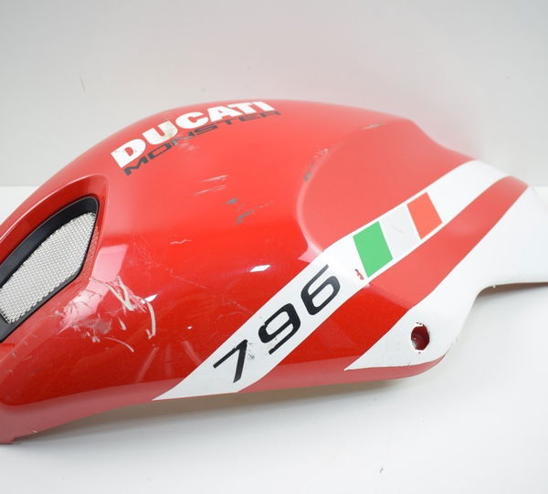 Capa Tanque Esquerda Ducati Monster 796 13/14/15 C/avaria