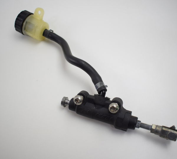 Cilindro Freio Traseiro Triumph Speed Triple 1050 2014 Orig.