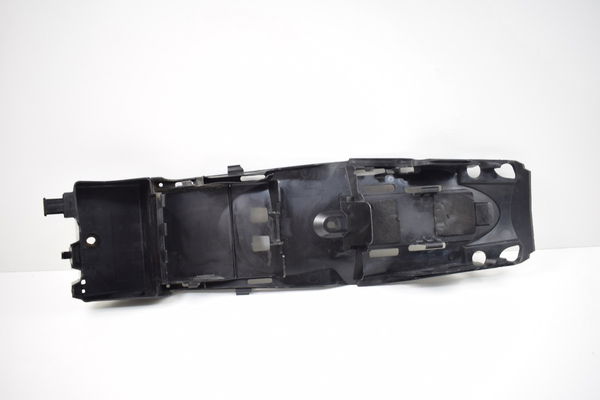 Paralama Interno Caixa Bateria Gsx-r Srad 1000 06-07