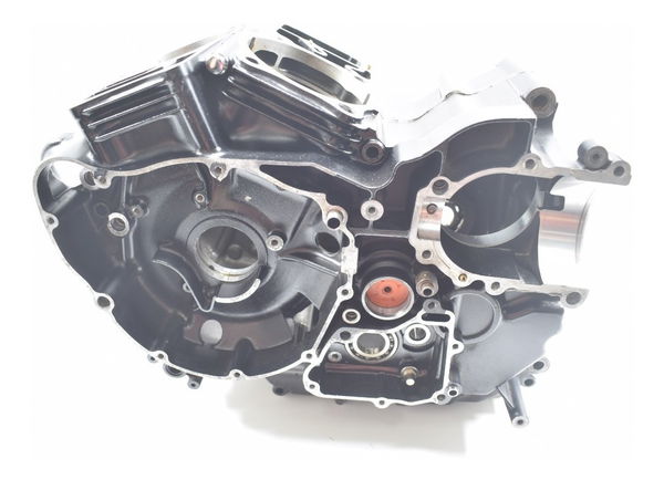 Bloco Carcaça Motor (par) Suzuki Boulevard C 1500 Nfe Baixa