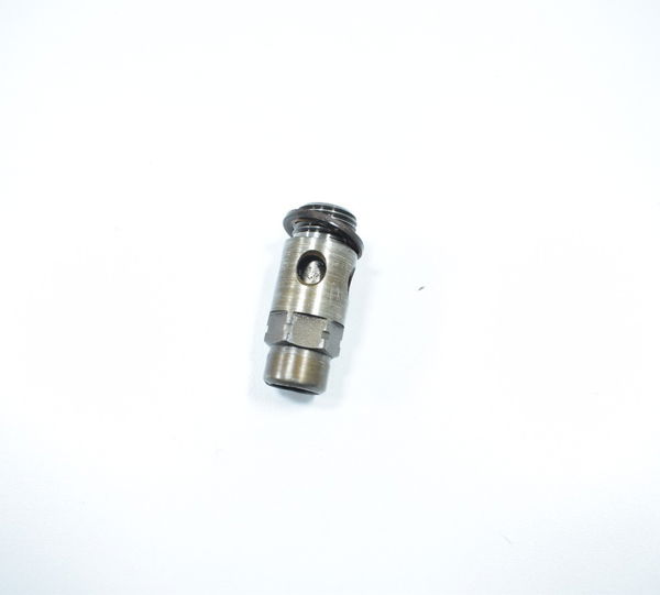 Válvula Pressão Óleo Suzuki C 1500 Boulevard