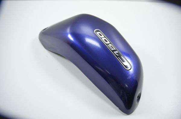 Tampa Lateral Direita Suzuki C 1500 Boulevard