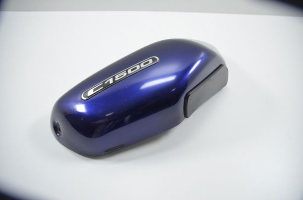 Tampa Lateral Direita Suzuki C 1500 Boulevard