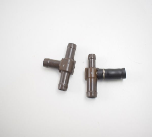 Coneção T Mangueira Par Cb 600f Hornet 04-07