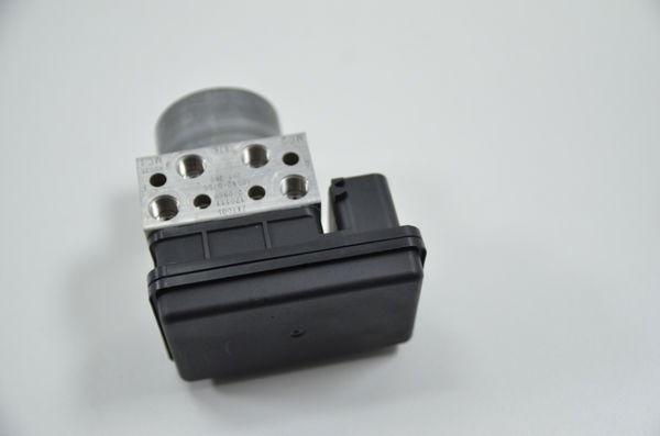 Modulo Abs Atuador Kawasaki Zx 10r Zx-10r 16-19 Original