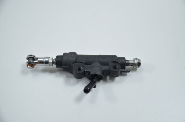Cilindro Freio Tras Kawasaki Zx 10r Zx-10r 16-19 Original