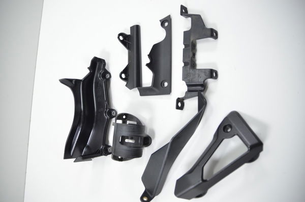 Suportes E Acabamentos Ducati X Diavel 2017 Original