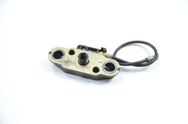 Trava Banco Com Cabo Suzuki Gsx-r Srad 750 05-06 Original