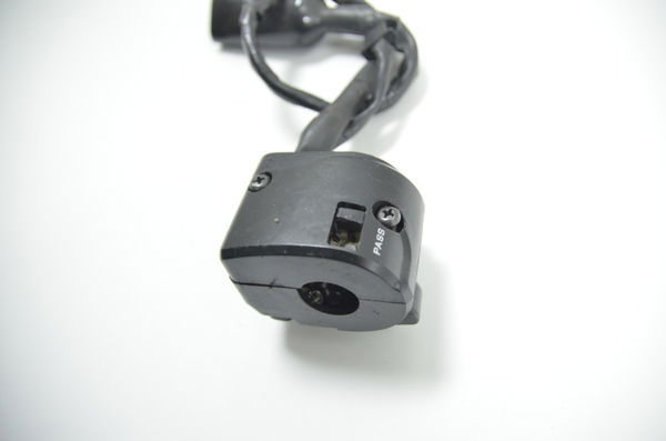 Chave Punho Luz Esquerdo Kawasaki Ninja 300 Com Avaria