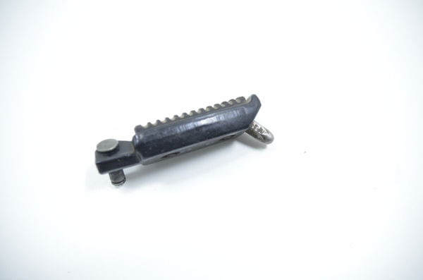 Pedaleira Dianteira Esquerda Harley V Rod Muscle