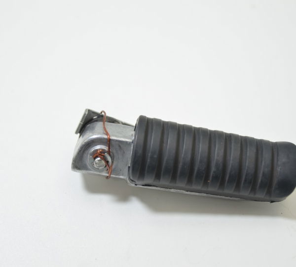 Pedaleira Traseira Esq. Kawasaki Versys 1000 2020 Original