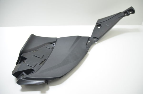 Acabamento Lateral Direito Kawasaki Versys 1000 2020 Avaria