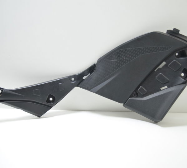 Acabamento Lateral Direito Kawasaki Versys 1000 2020 Avaria