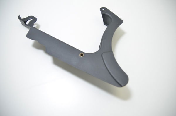 Protetor Correia Inferior Harley Softail Breakout 103 Fxsb
