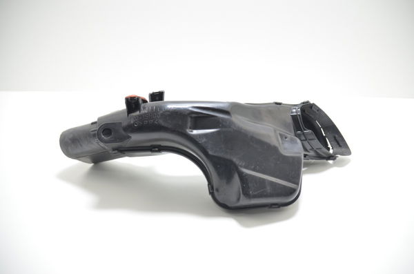 Duto Ar Direito C/avaria Suzuki Gsx-r Hayabusa 1300 08-19