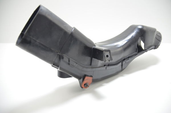 Duto Ar Direito C/avaria Suzuki Gsx-r Hayabusa 1300 08-19