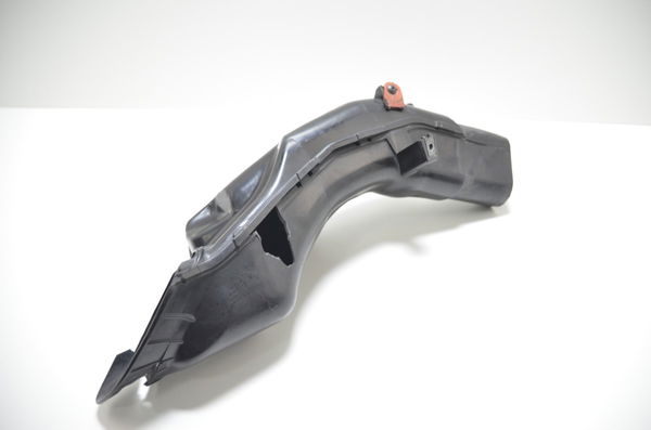 Duto Ar Direito C/avaria Suzuki Gsx-r Hayabusa 1300 08-19