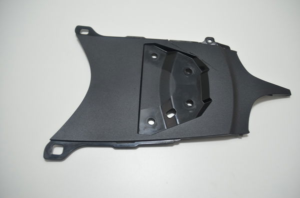 Acabamento Interno Rabeta Gsx-r Srad 750 14-16 Gp Avaria