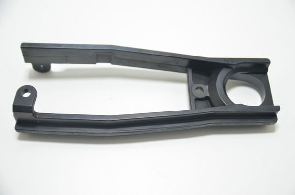 Guia Saboneteira Corrente Gsx-r Srad 750 14-16 Gp Original