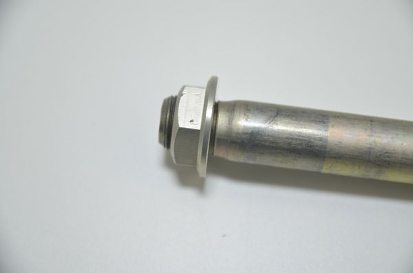 Eixo Roda Dianteira Gsx-r Srad 750 14-16 Gp Originalhttps://