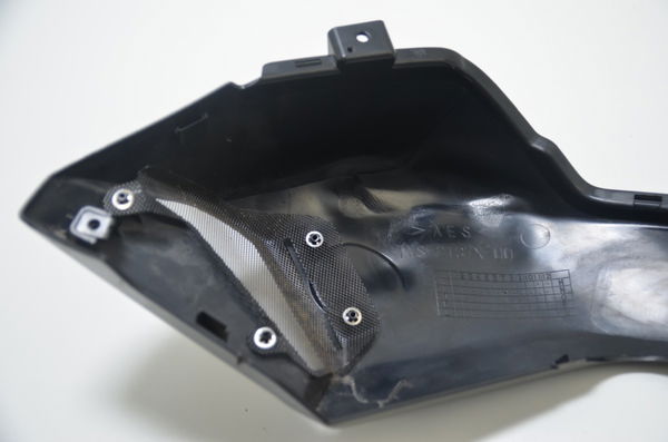 Carenagem Entrada Ar Direita Yamaha Mt07 Mt 07 Mt-07 Avaria