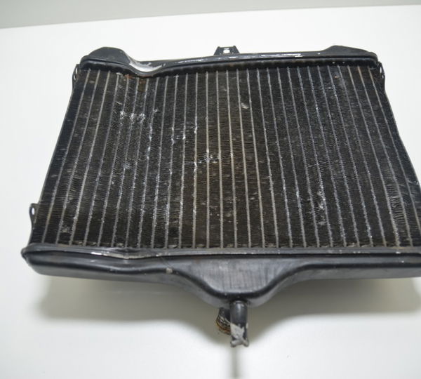 Radiador Com Avarias Yamaha V Max V-max 1200 1995 Original