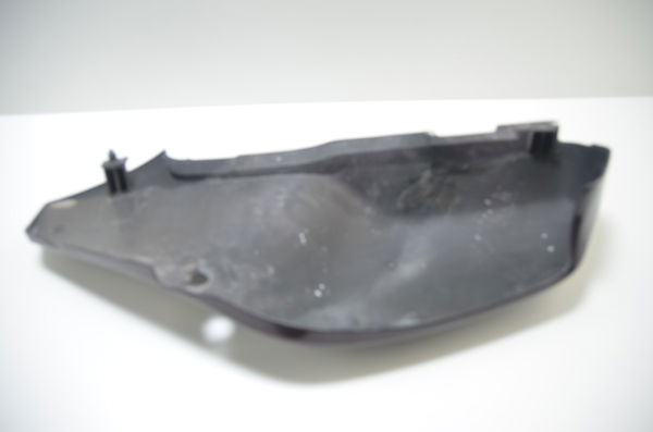 Carenagem Lateral Dir C/avaria Yamaha Xtz 750 Super Tenere