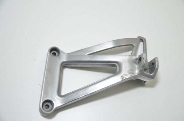 Bacalhau Traseiro Esq Yamaha Xtz 750 Super Tenere Original